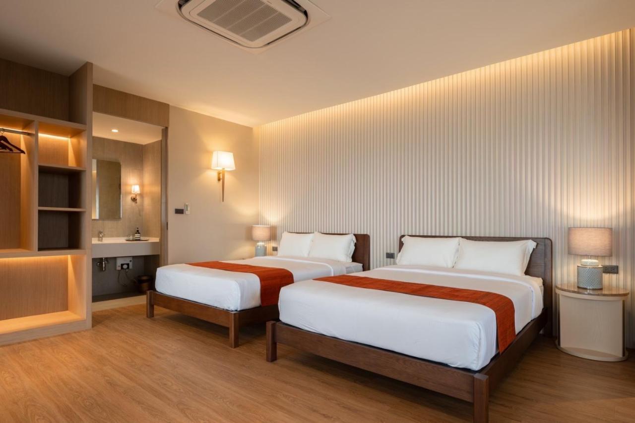 Ban Saithong Beach Resort Bang Saphan Noi Exterior photo